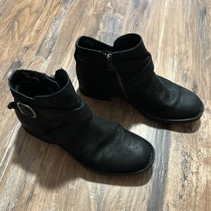 Born Boot | Women Size 6.5